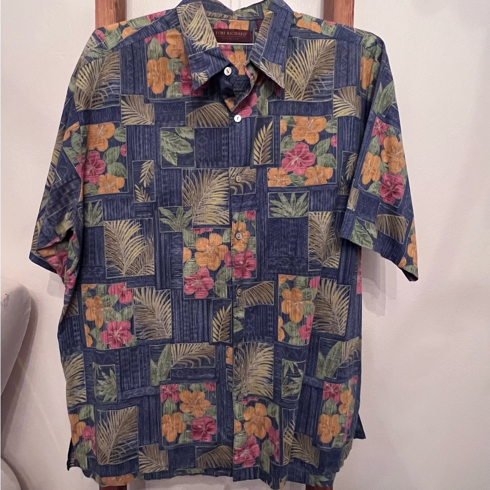 Tori Richard Blue Floral Button Down Shirt